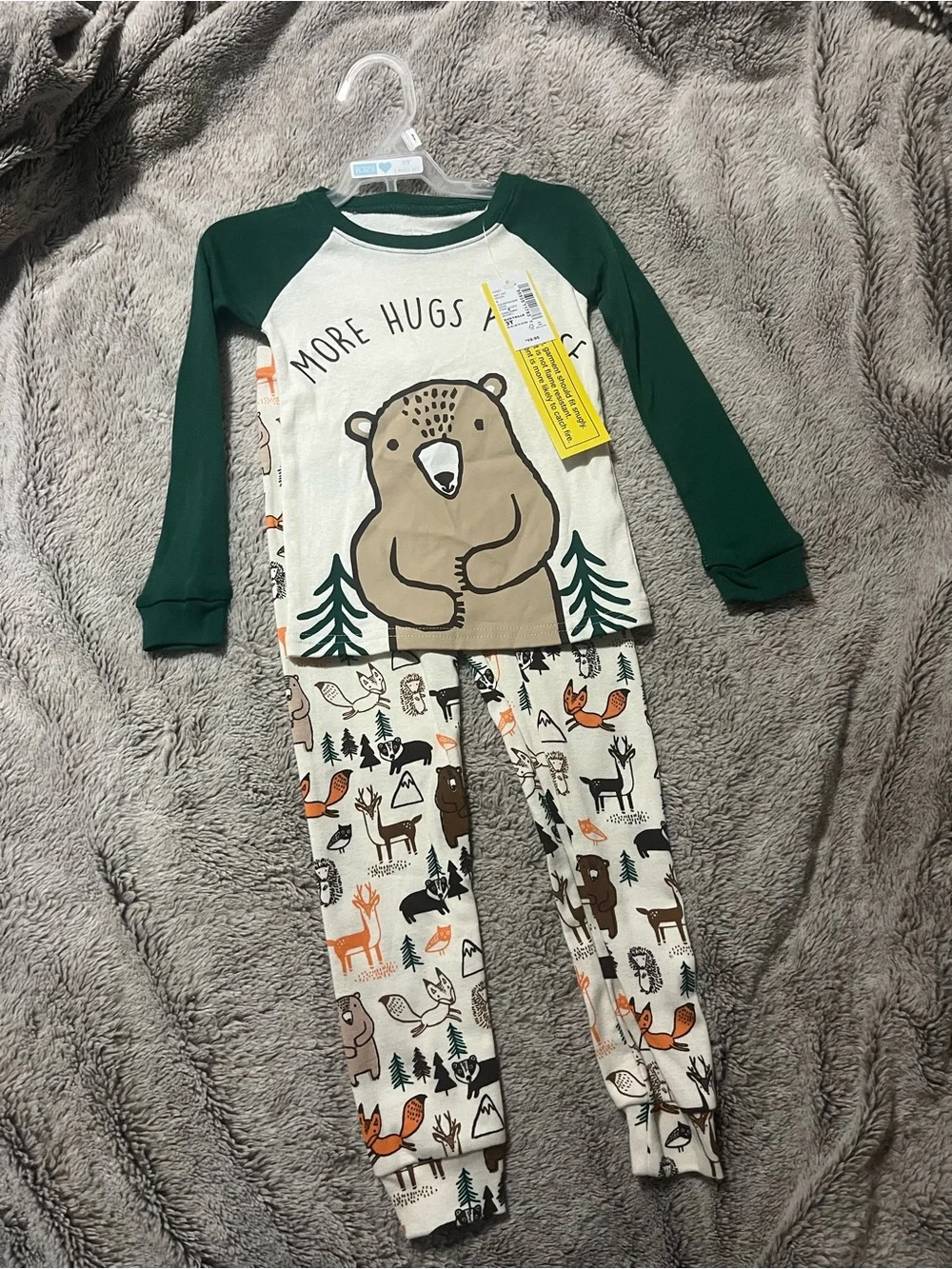 The Children's Place Green and Cream Bear Pajama Set